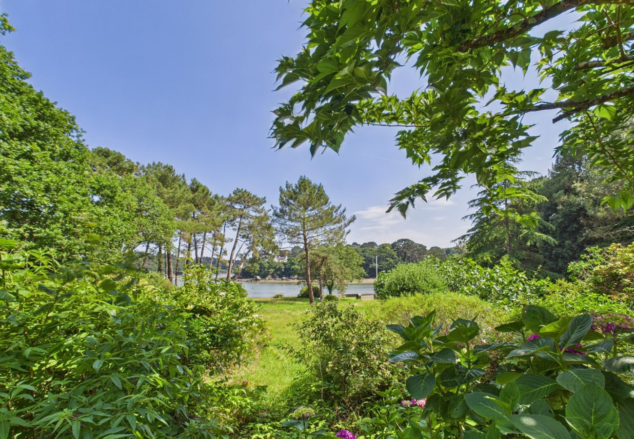 Maison à Névez - -BEL AVEN- Chaleureuse Familiale vue sur l'Aven