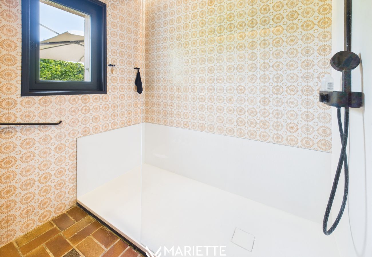 Maison à Névez - -TY TAD - Magnifique Chaumière entièrement rénovée