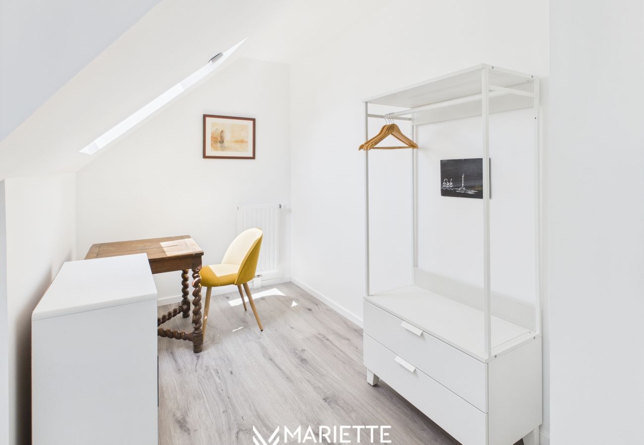 Appartement à Concarneau - -KEY WEST- Beau T3 avec accès à la plage