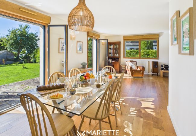 Maison à Concarneau - -SALTY- Spacieuse N&eacute;o Bretonne au Cabellou