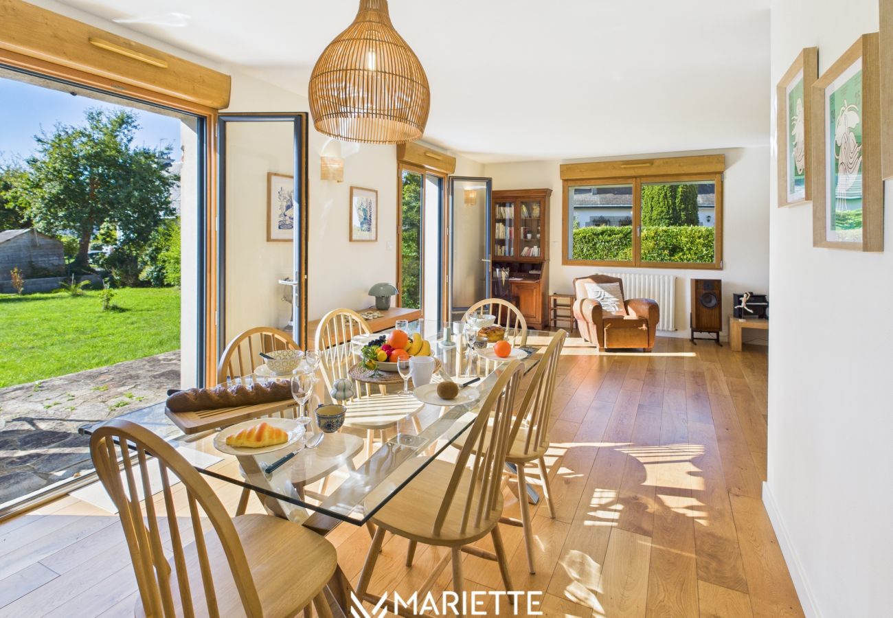 Maison à Concarneau - -SALTY- Spacieuse N&eacute;o Bretonne au Cabellou