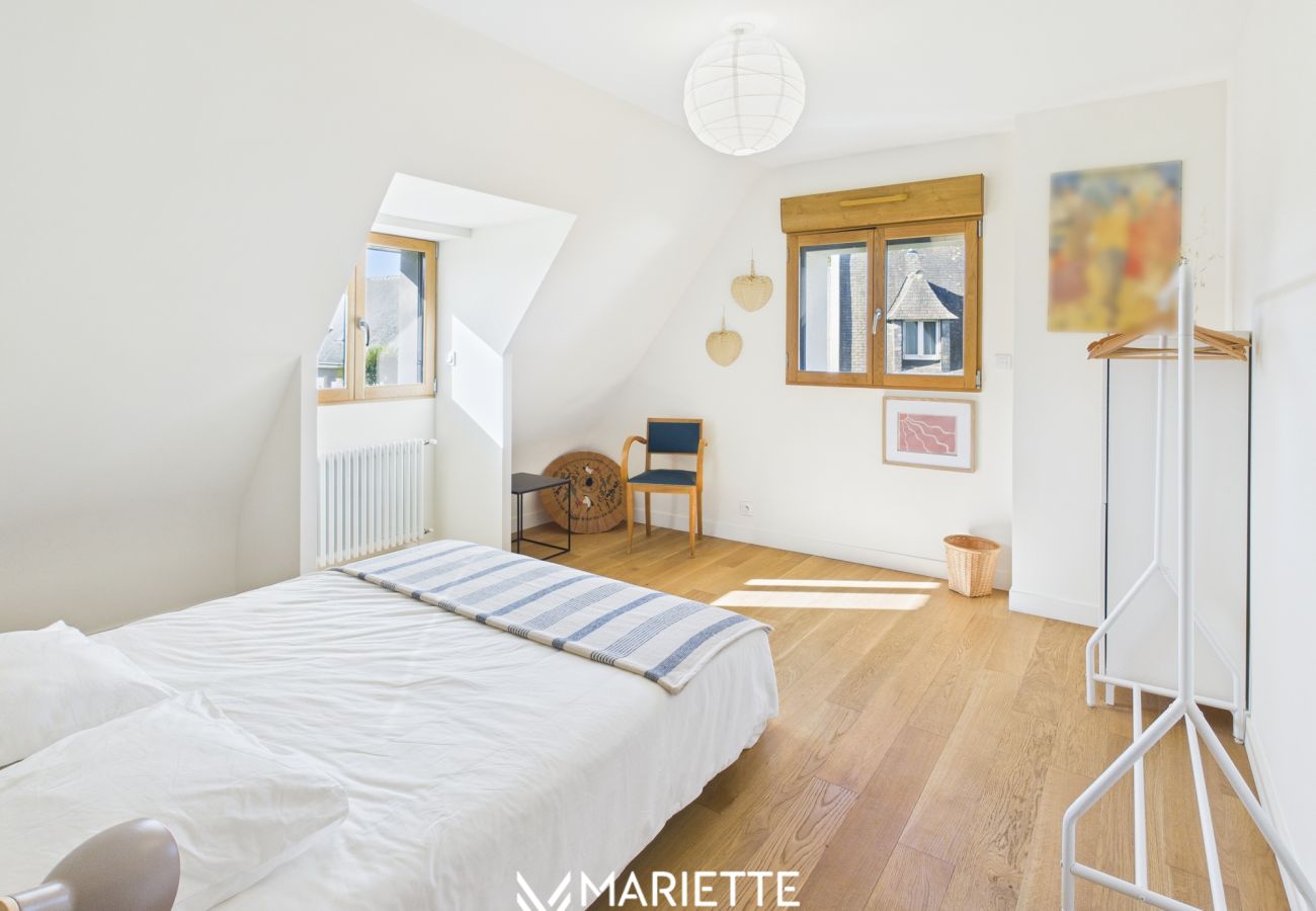 Maison à Concarneau - -SALTY- Spacieuse N&eacute;o Bretonne au Cabellou