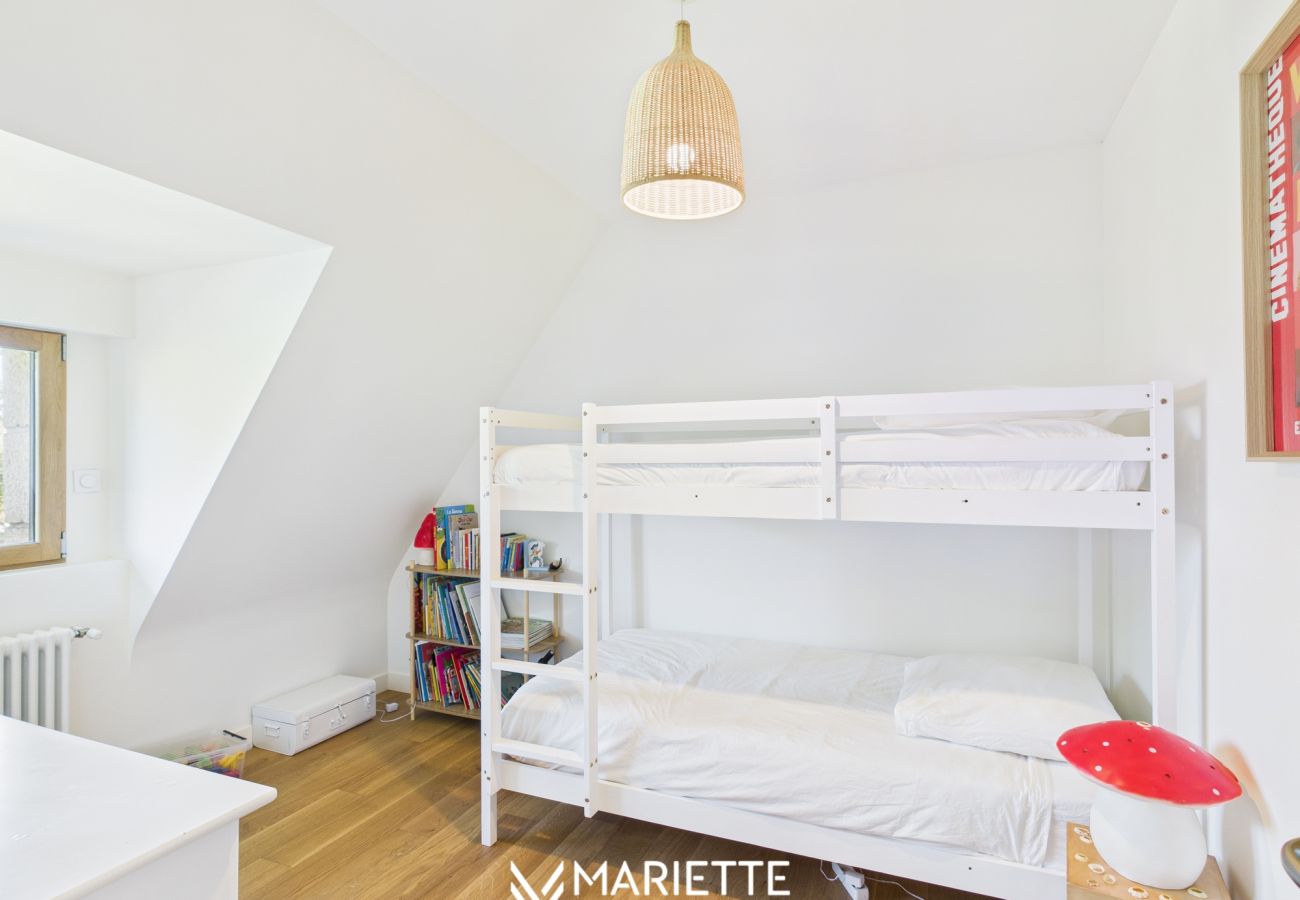 Maison à Concarneau - -SALTY- Spacieuse N&eacute;o Bretonne au Cabellou