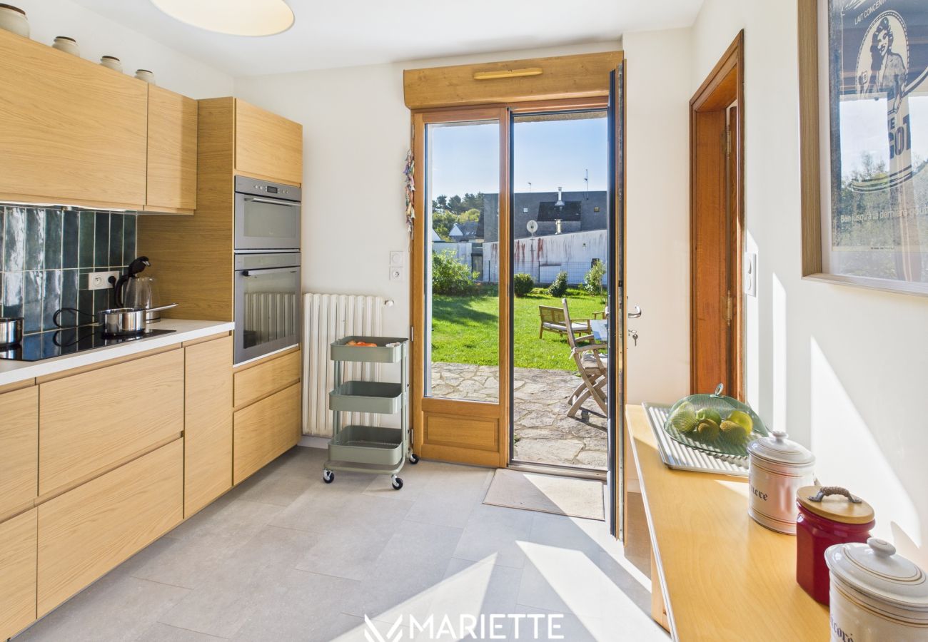 Maison à Concarneau - -SALTY- Spacieuse N&eacute;o Bretonne au Cabellou
