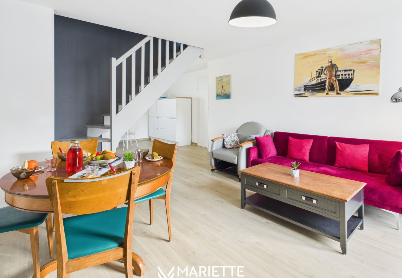 Appartement à Concarneau - -PEARL- Duplex avec balcon en bord de mer