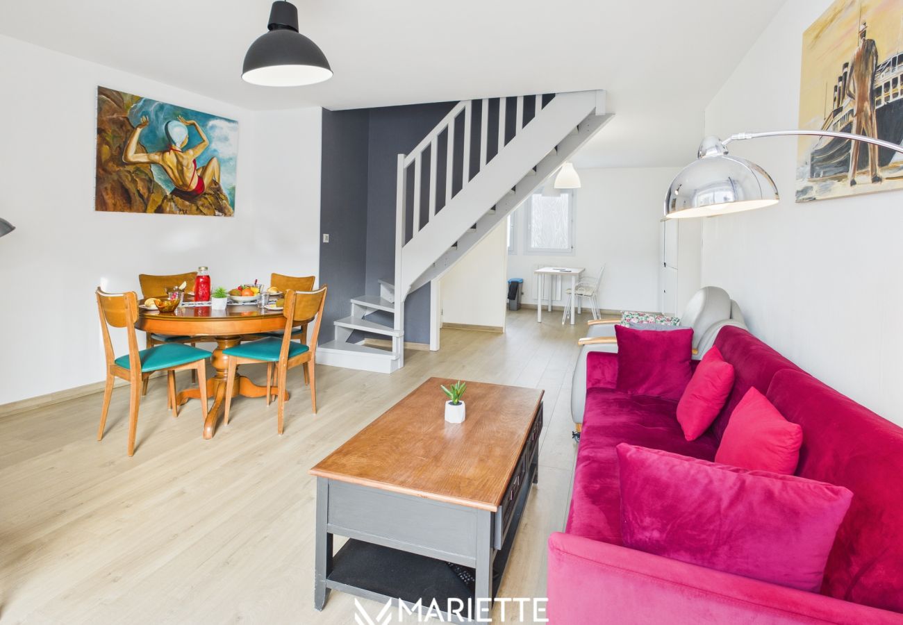Appartement à Concarneau - -PEARL- Duplex avec balcon en bord de mer