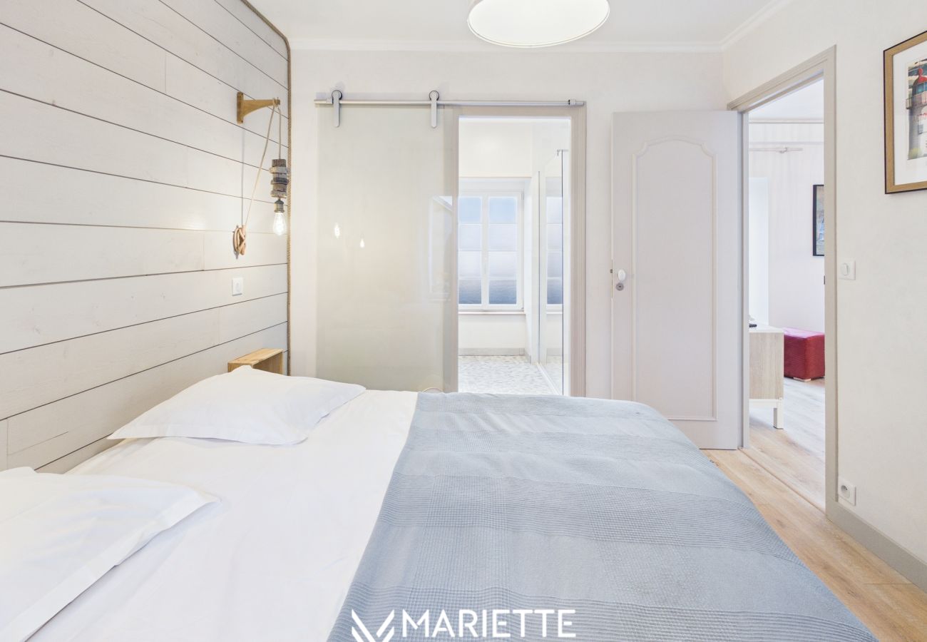 Appartement à Concarneau - -TELMA-T2 en hypercentre • 500 m plage