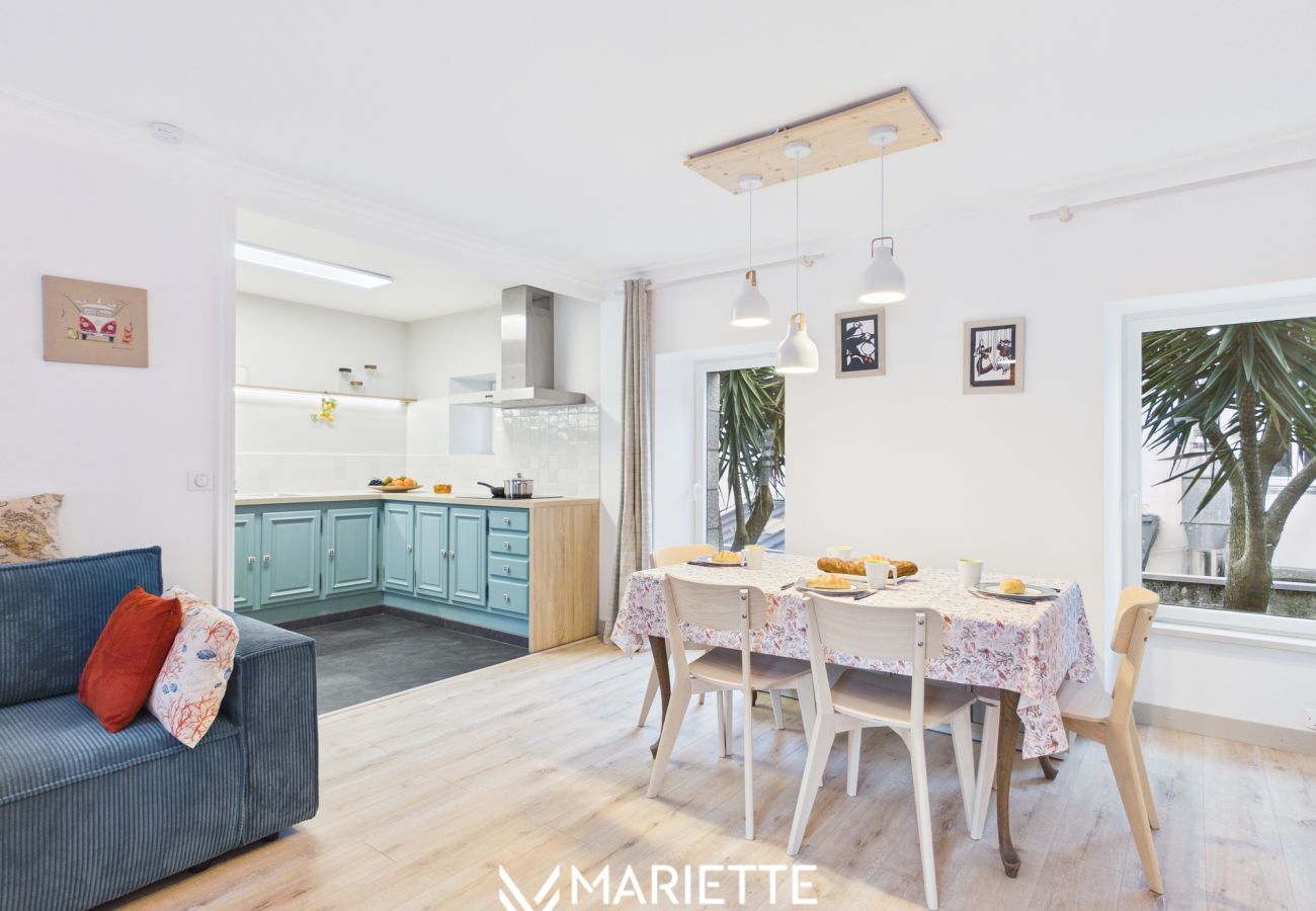 Appartement à Concarneau - -TELMA-T2 en hypercentre • 500 m plage