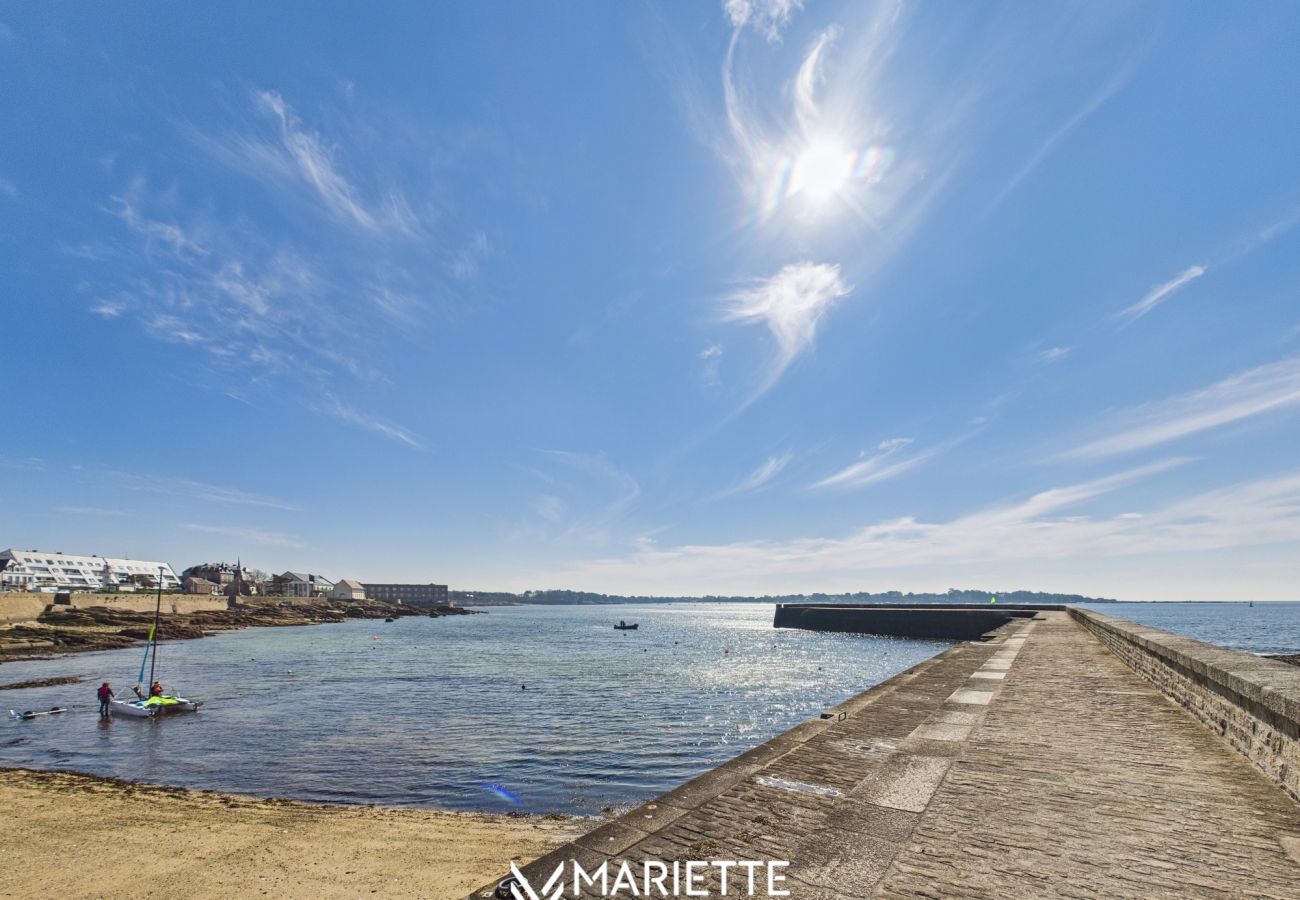 Appartement à Concarneau - -TELMA-T2 en hypercentre • 500 m plage