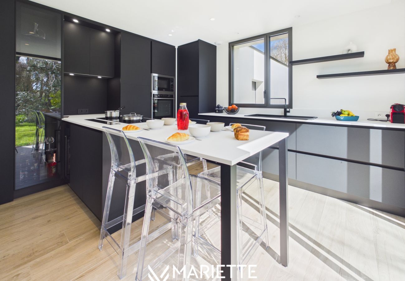 Maison à Névez - -EDGE- Maison moderne avec jardin, proche plage.