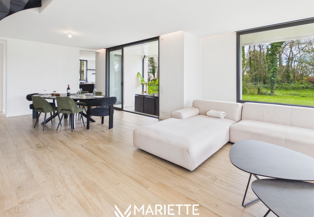 Maison à Névez - -EDGE- Maison moderne avec jardin, proche plage.