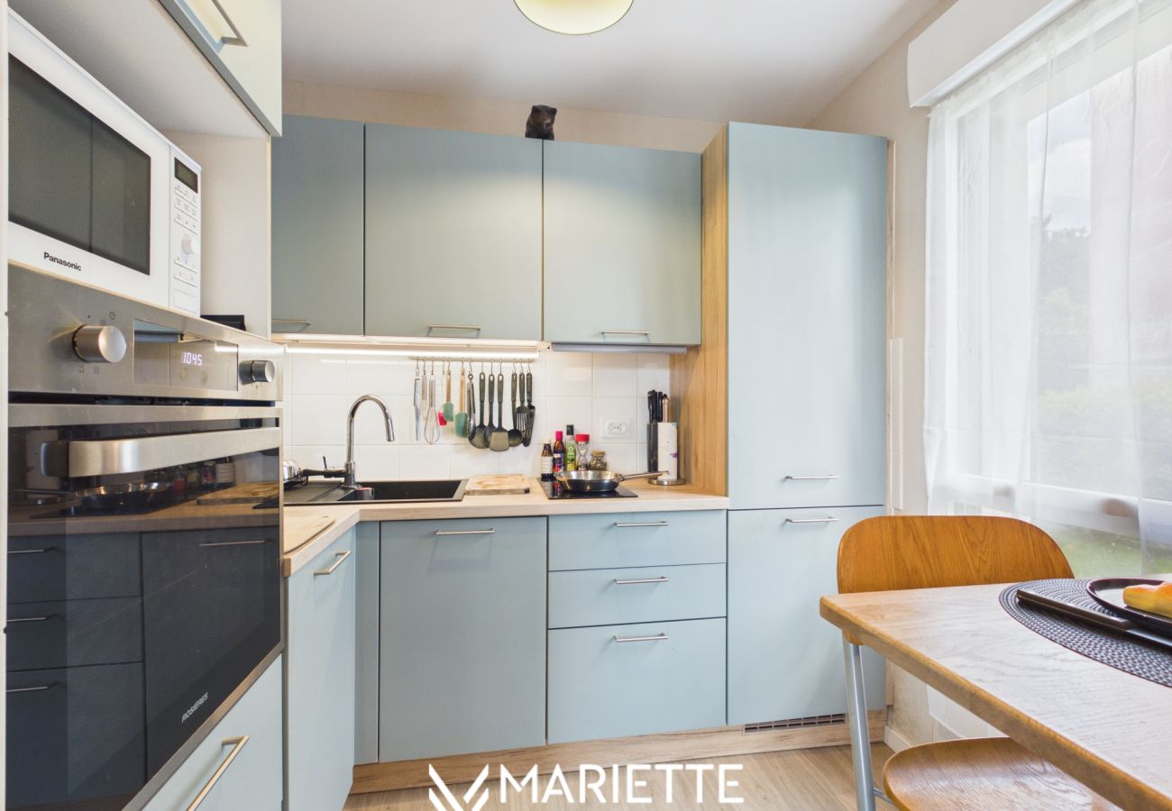 Appartement à Concarneau - -Iruvai- T3 avec place de parking et jardin, proch