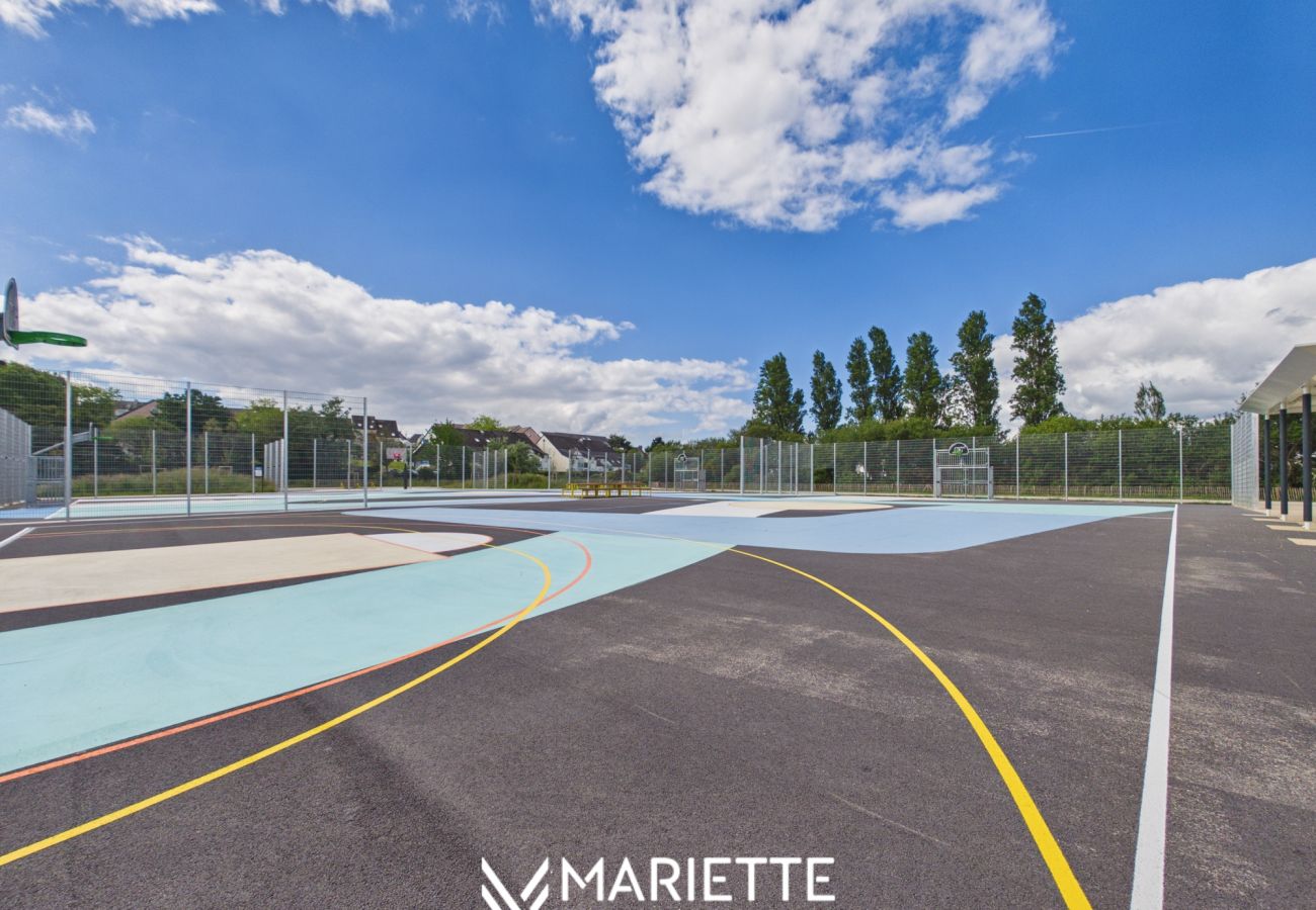 Appartement à Concarneau - -Iruvai- T3 avec place de parking et jardin, proch