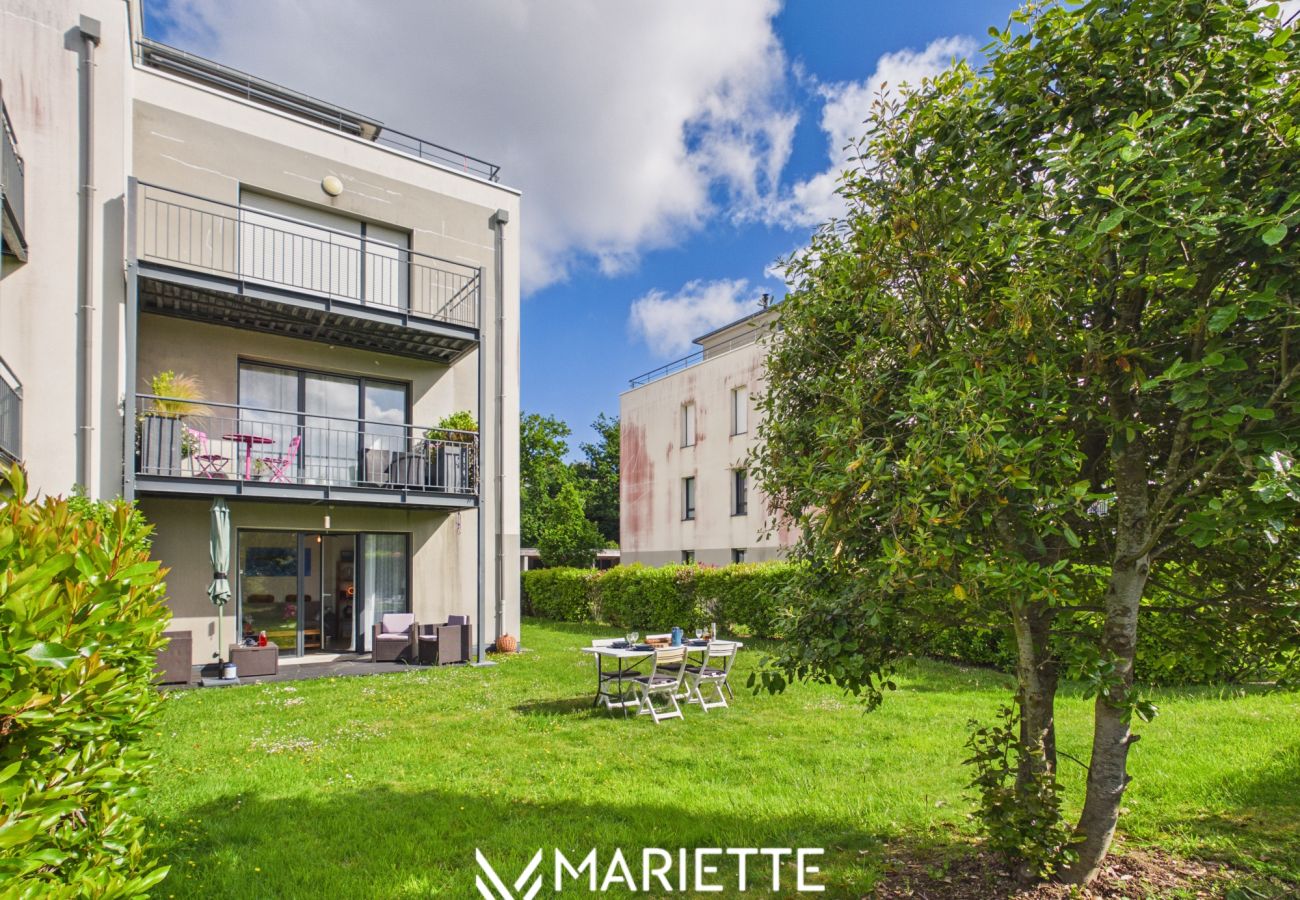Appartement à Concarneau - -Iruvai- T3 avec place de parking et jardin, proch