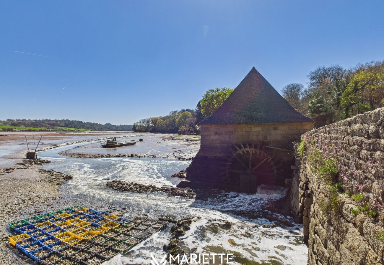 Appartement à Concarneau - -Iruvai- T3 avec place de parking et jardin, proch