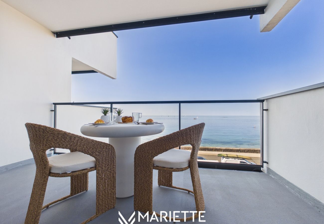 Studio à Concarneau - -OPALE- Studio avec vue mer, balcon &parking