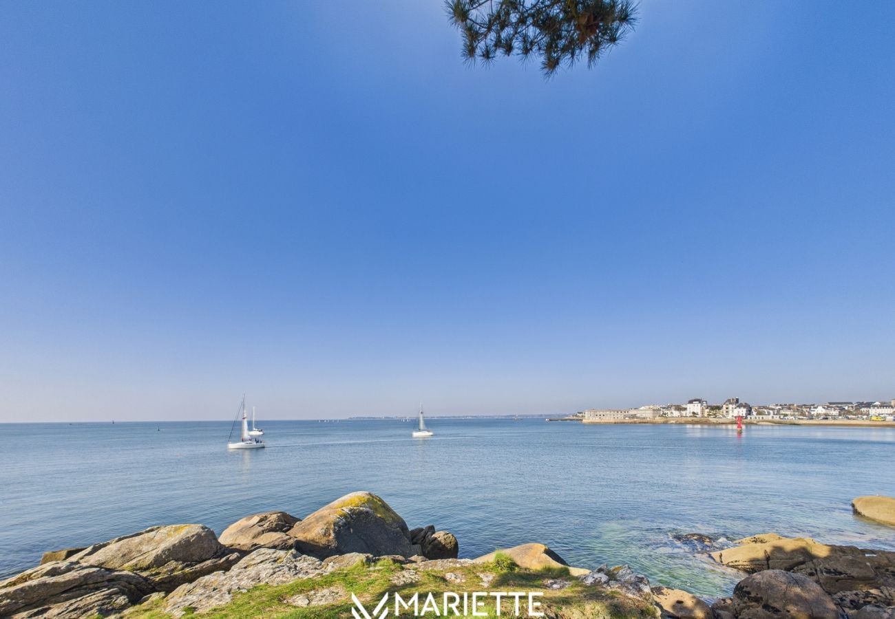 Studio à Concarneau - -OPALE- Studio avec vue mer, balcon &parking