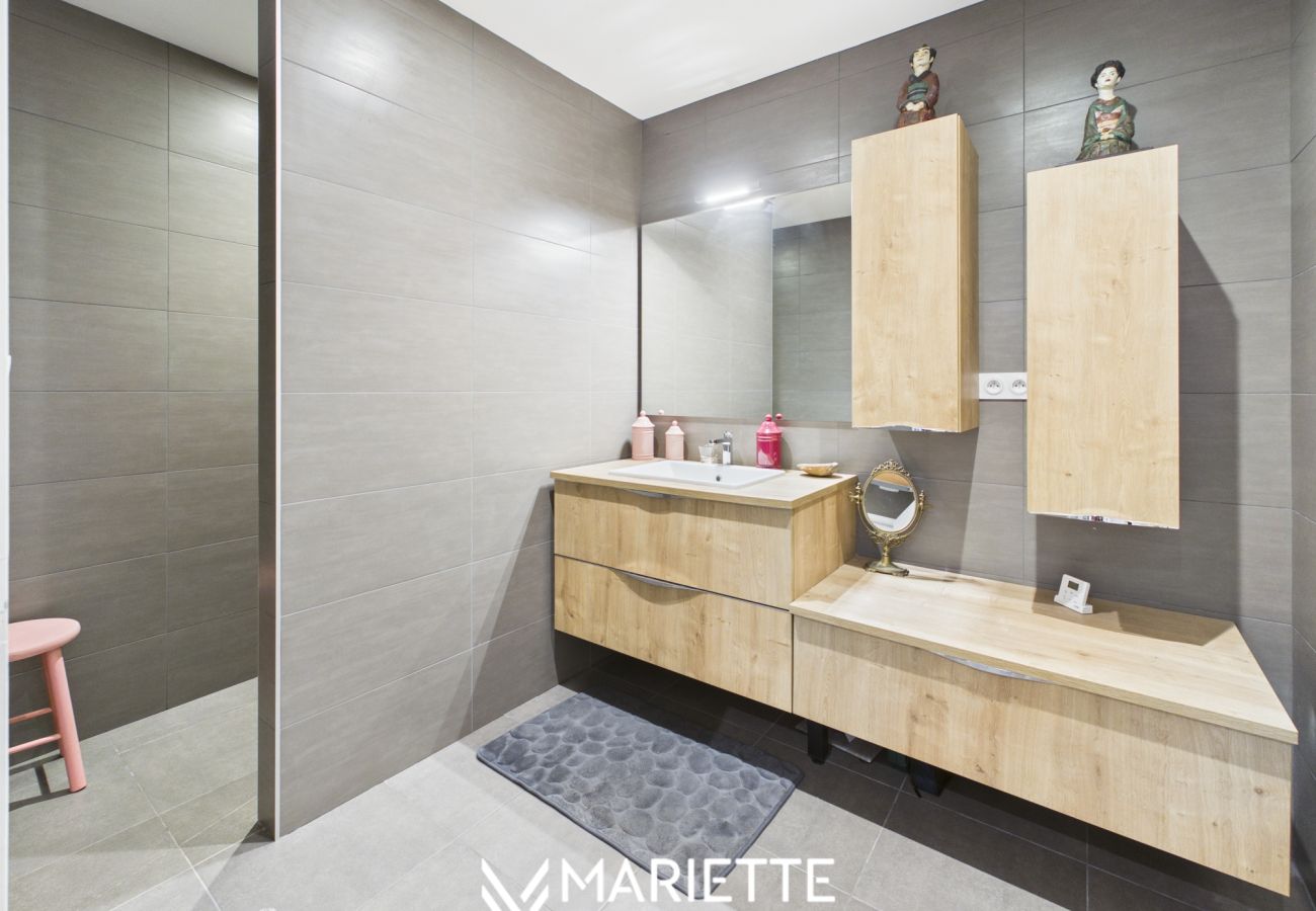 Appartement à Concarneau - -L’Atelier- T2 avec Balcon, parking en hyper centr